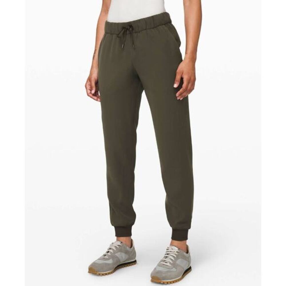 Lululemon‎ green on the fly joggers